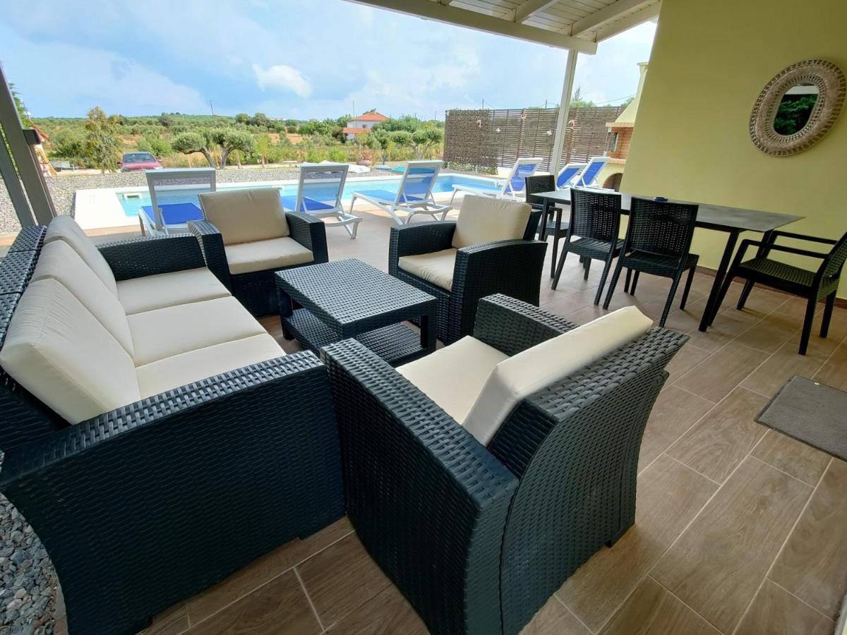 Iridia Resort Villas Foiniki Luaran gambar
