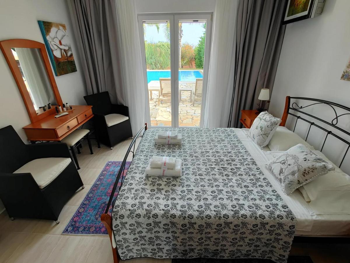 Iridia Resort Villas Foiniki Luaran gambar